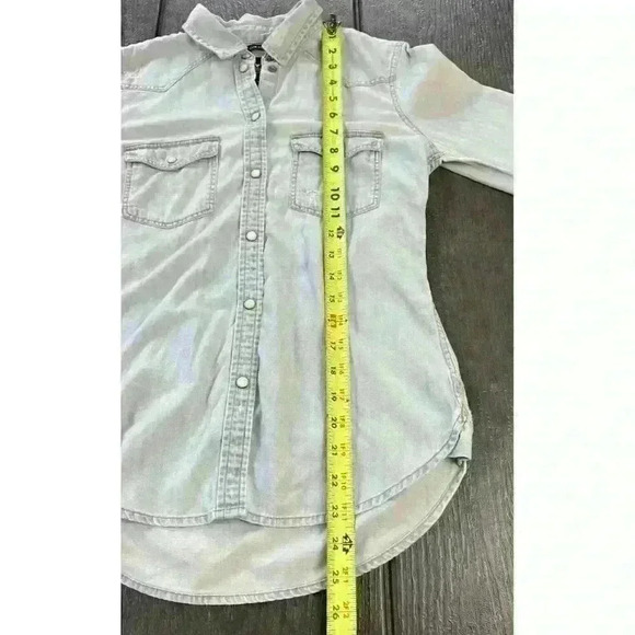 American Eagle Womens Pearl Snap Western Slim Fit Denim Button Up Sz XXS - Picture 3 of 8